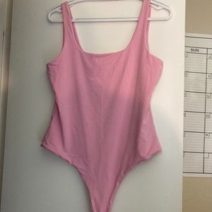 Jaelyn Scoop Neck Meshki Bodysuit